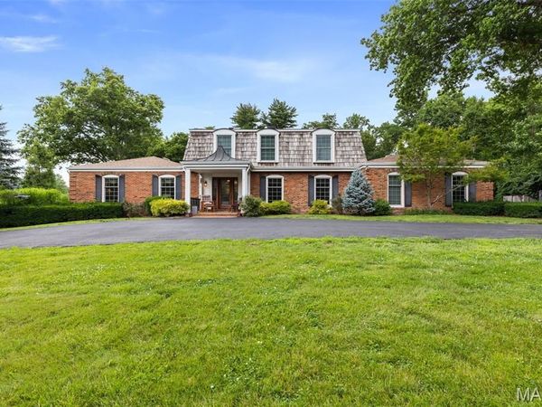 10469 White Bridge Lane , St Louis, MO 63141