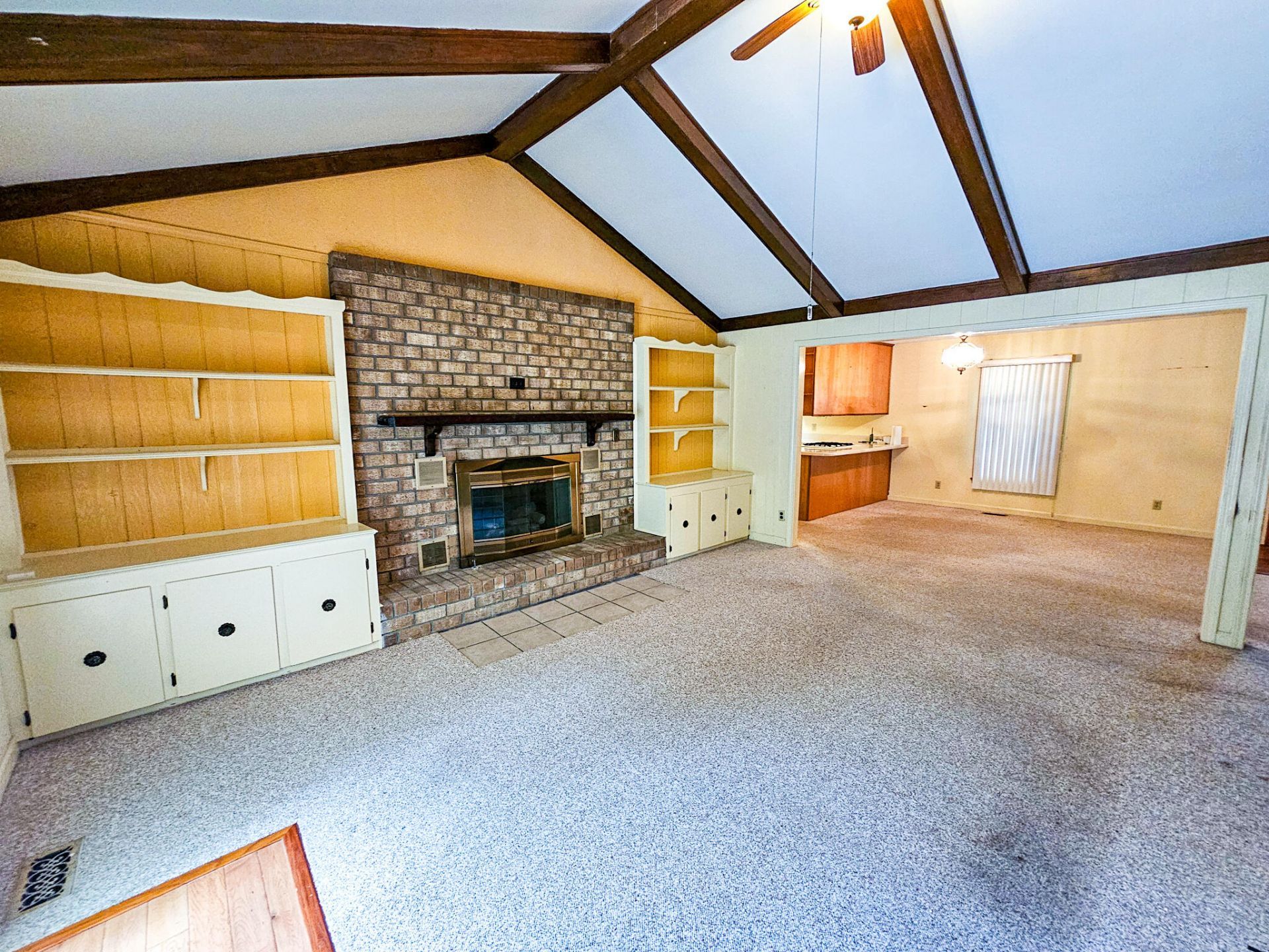 192 Lazy Bee Lane Photo 22