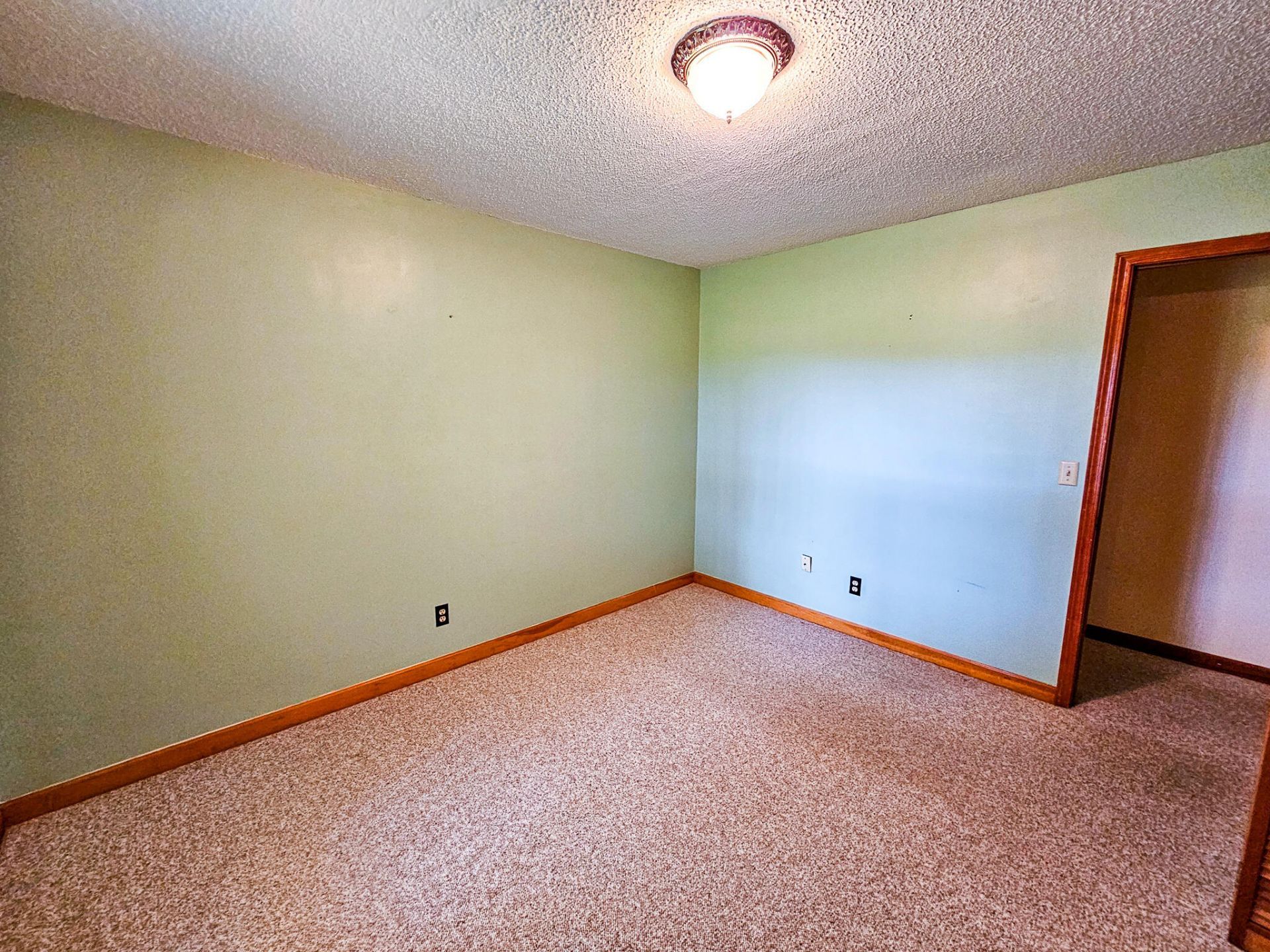 192 Lazy Bee Lane Photo 40