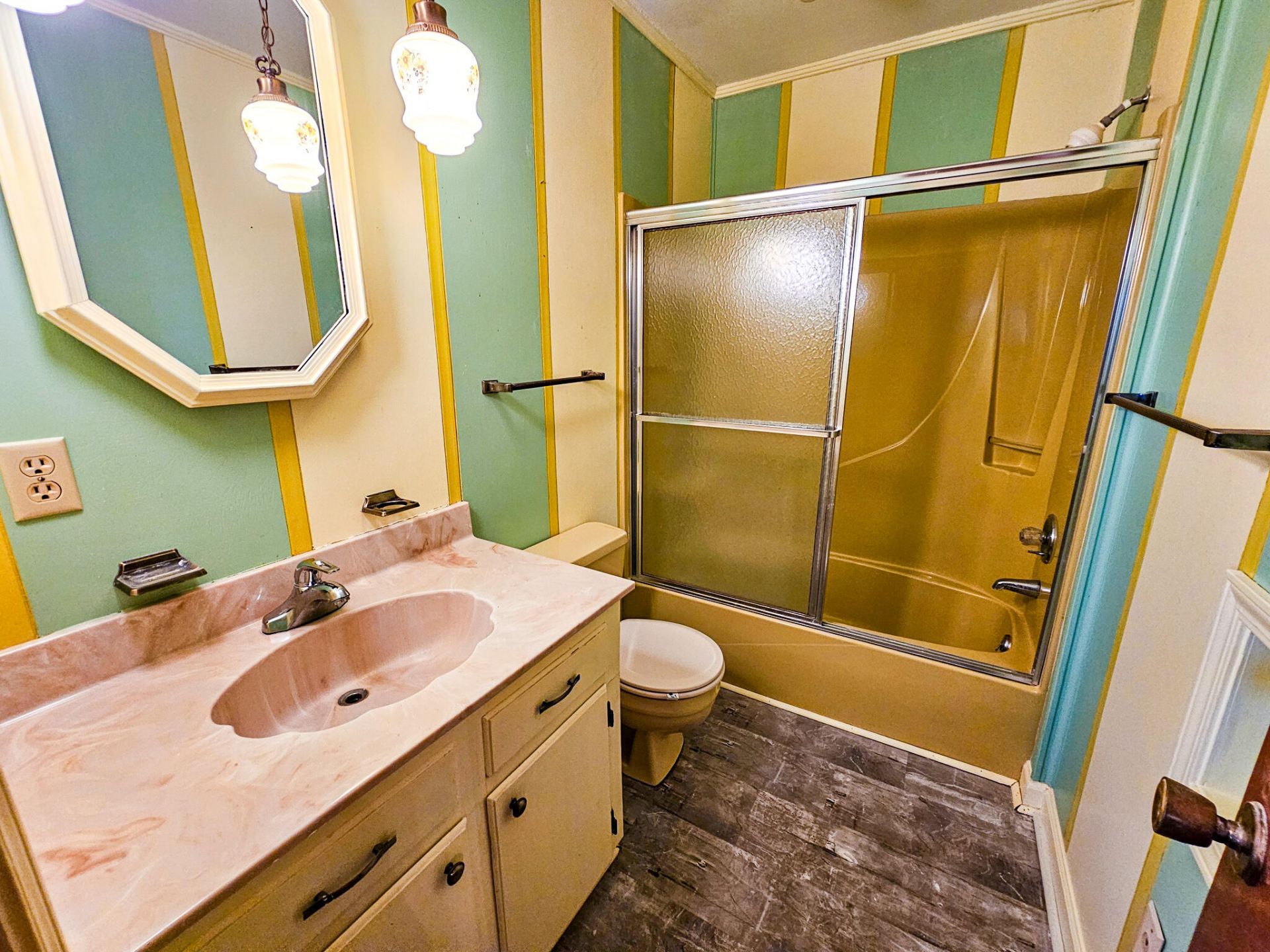 192 Lazy Bee Lane Photo 44