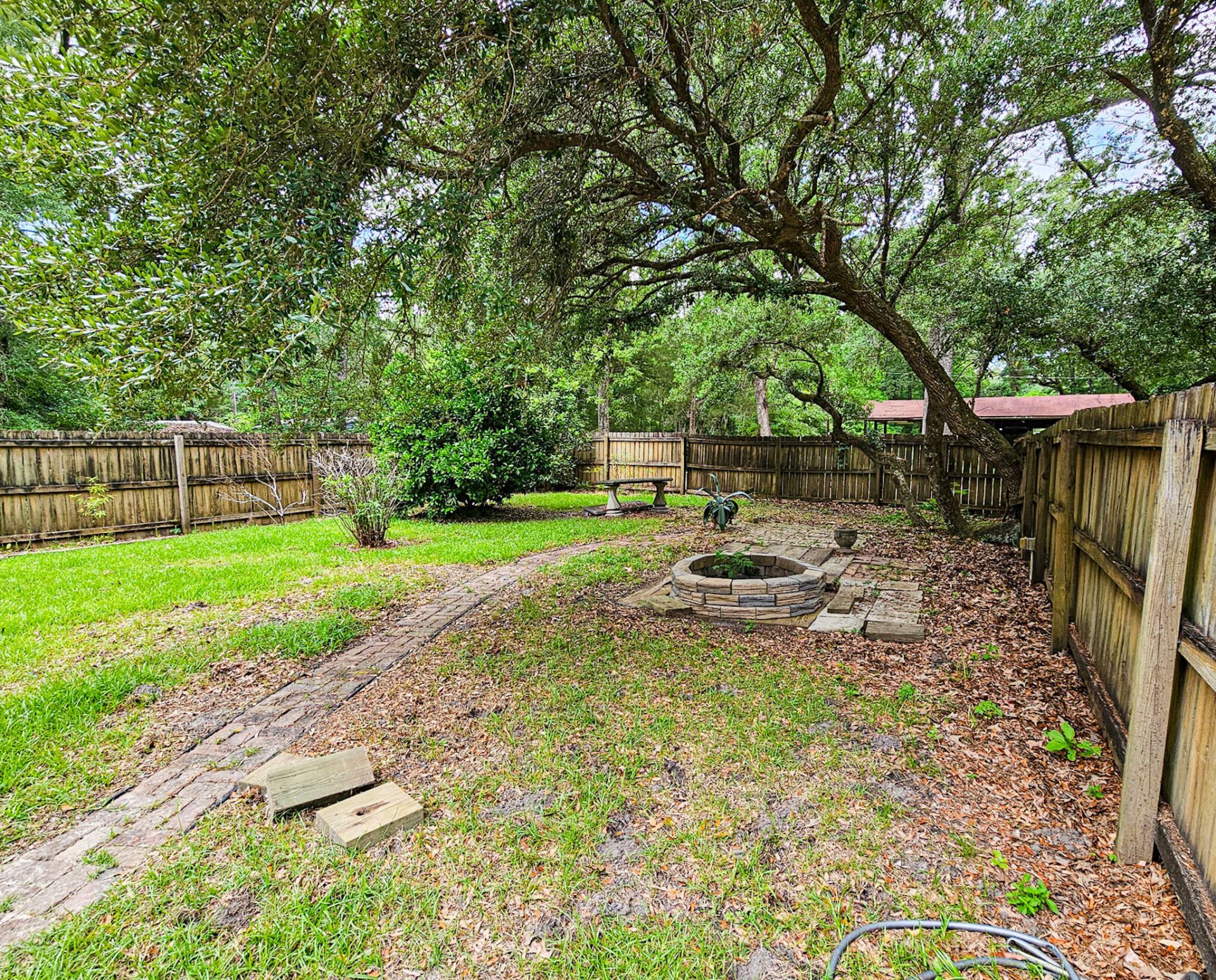 192 Lazy Bee Lane Photo 52