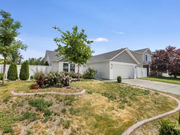 1604 N Cottonwood St, Jerome, ID 83338