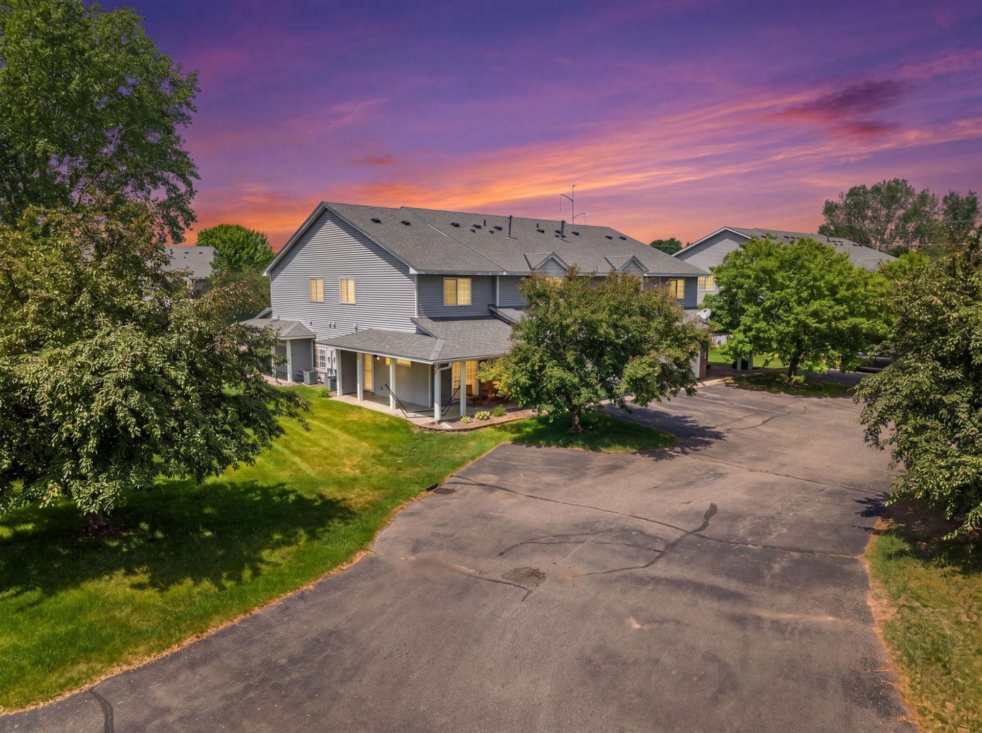684 Oak Lane, Lino Lakes, MN 55014