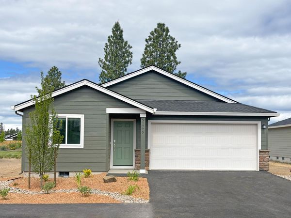 51775 Jubilee Pine Dr, La Pine, OR 97739