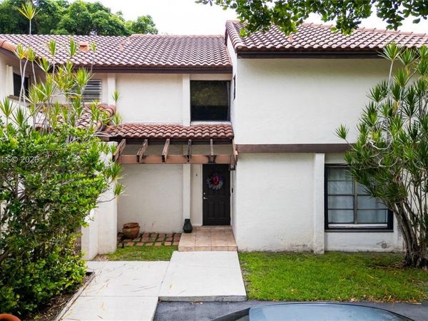 11033 SW 132nd Ct , Unit 14-4, Miami, FL 33186