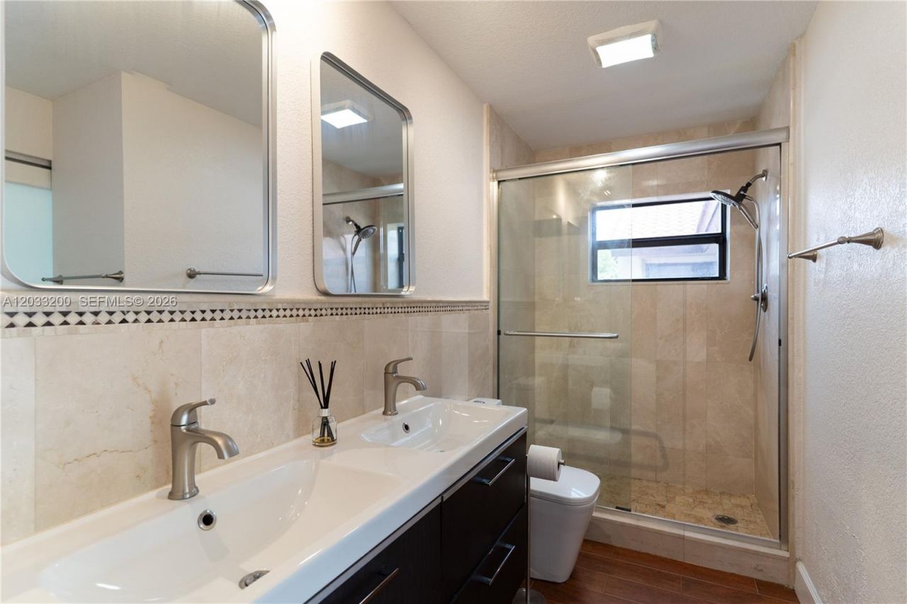 11033 SW 132nd Ct , Unit 14-4, Miami, FL 33186 Photo