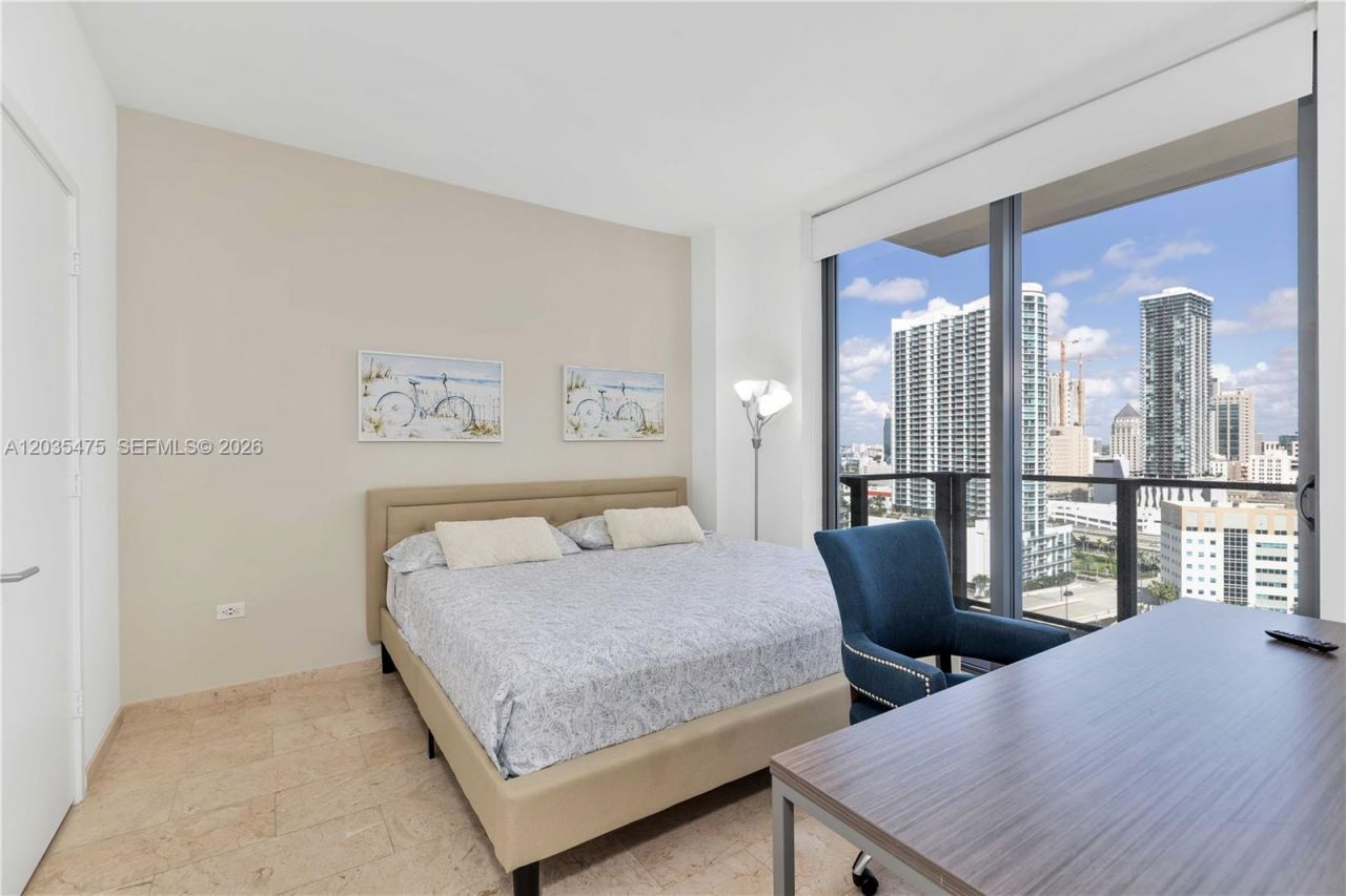 68 SE 6th St , Unit 1611, Miami, FL 33131 Photo