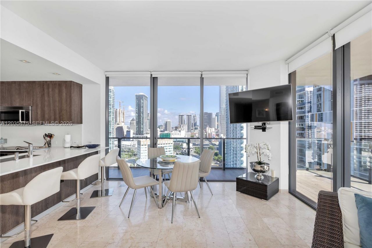 68 SE 6th St , Unit 1611, Miami, FL 33131 Photo