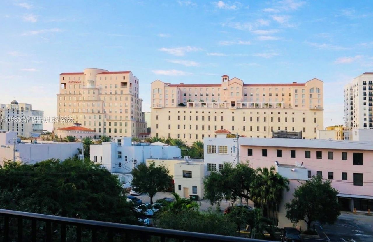 100 Andalusia Ave , Unit 402, Coral Gables, FL 33134 Photo