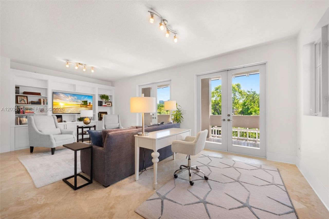 3540 Main Hwy , Unit 401, Miami, FL 33133 Photo