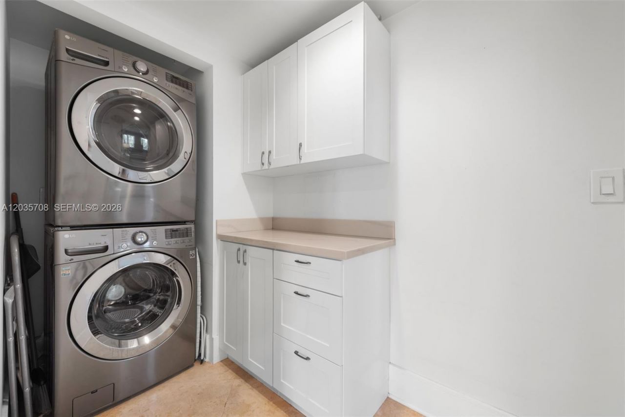 3540 Main Hwy , Unit 401, Miami, FL 33133 Photo