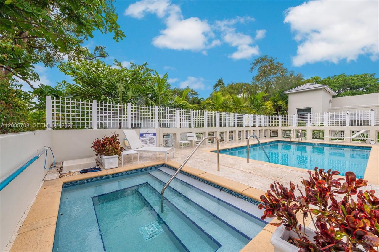 3540 Main Hwy , Unit 401, Miami, FL 33133 Photo
