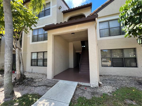 4321 W Mcnab Rd , Unit 16, Pompano Beach, FL 33069