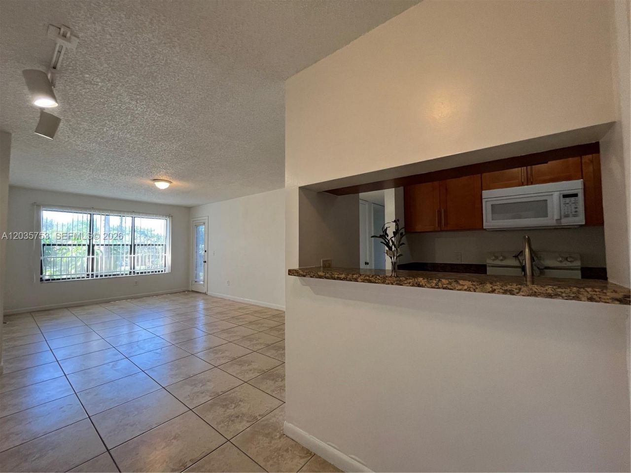 4321 W Mcnab Rd , Unit 16, Pompano Beach, FL 33069 Photo
