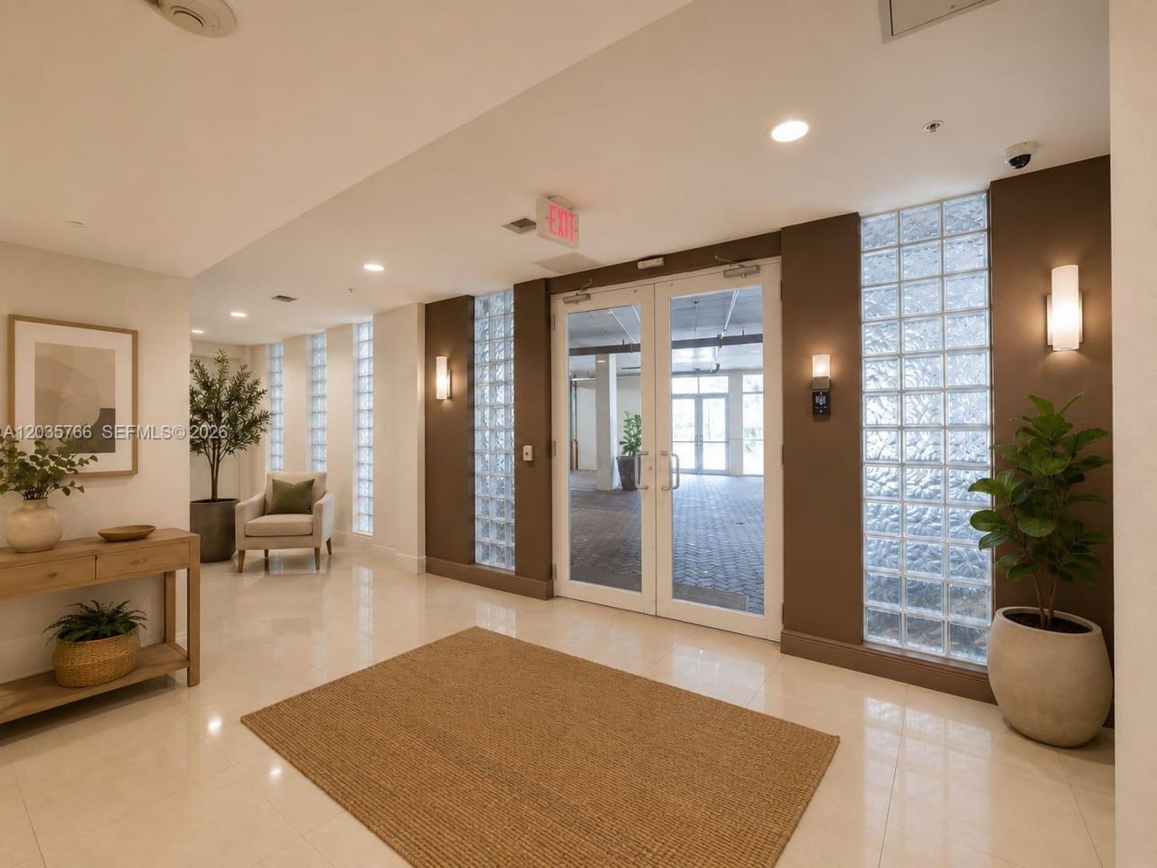 120 SW 8th Ave, Unit 502, Miami, FL 33130 Photo