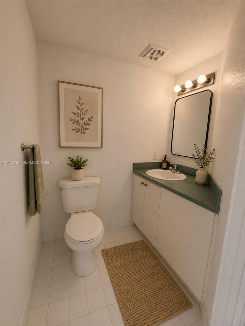 120 SW 8th Ave, Unit 502, Miami, FL 33130 Photo