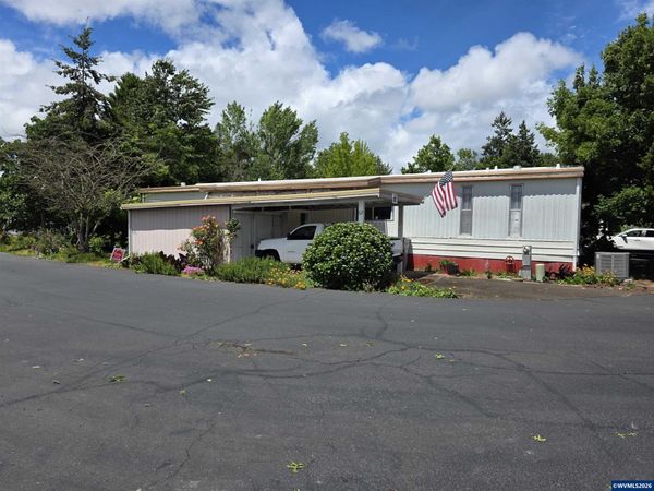 1905 Waverly Dr SE, Albany, OR 97322