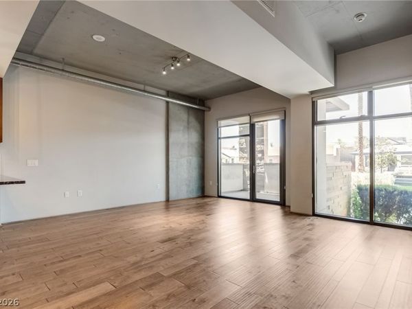 353 E Bonneville Avenue , Unit 123, Las Vegas, NV 89101