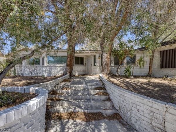 1200 OAK TREE Lane, Las Vegas, NV 89108