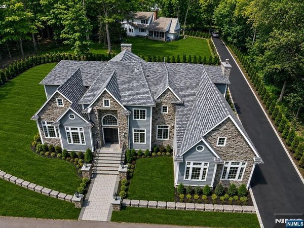 249 Terrace Road, FRANKLIN LAKES, NJ 07417