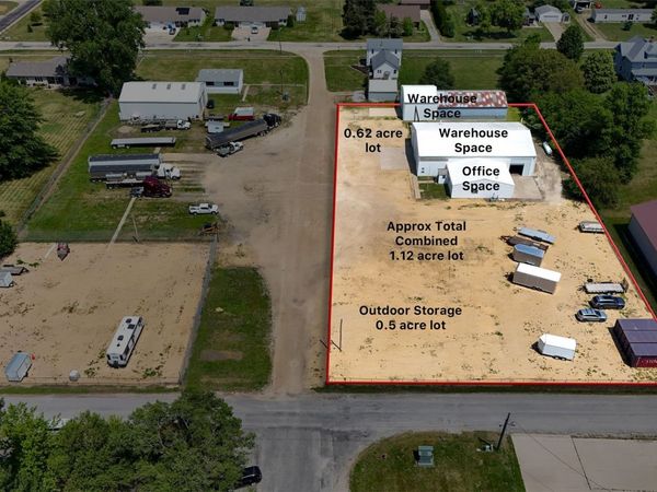 108 Boling Ave, Stanwood, IA 52337