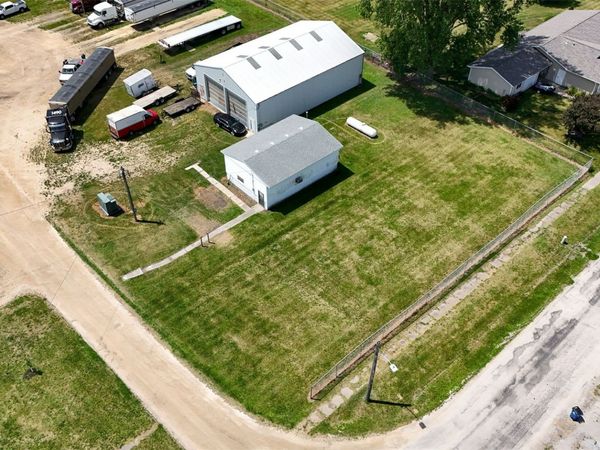 Boling Avenue, Stanwood, IA 52337