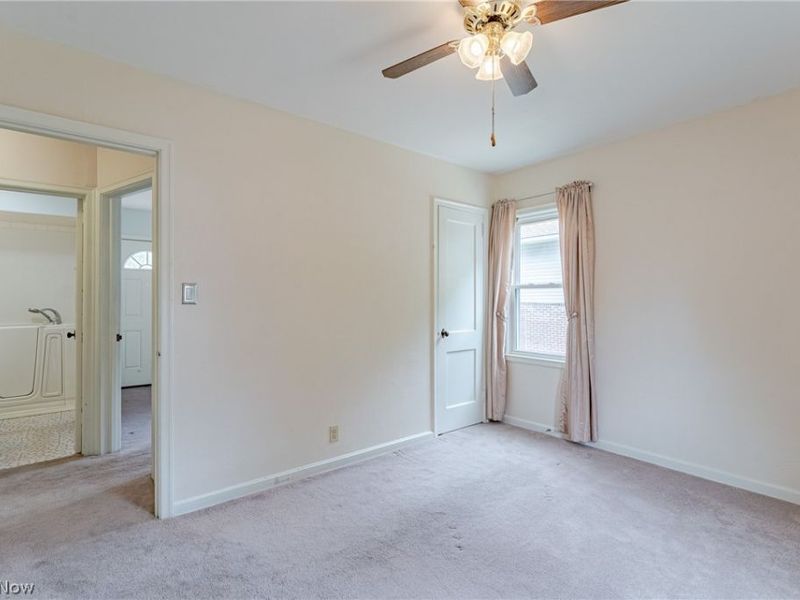 598 Morningview Avenue, Akron, OH 44305 Photo 9