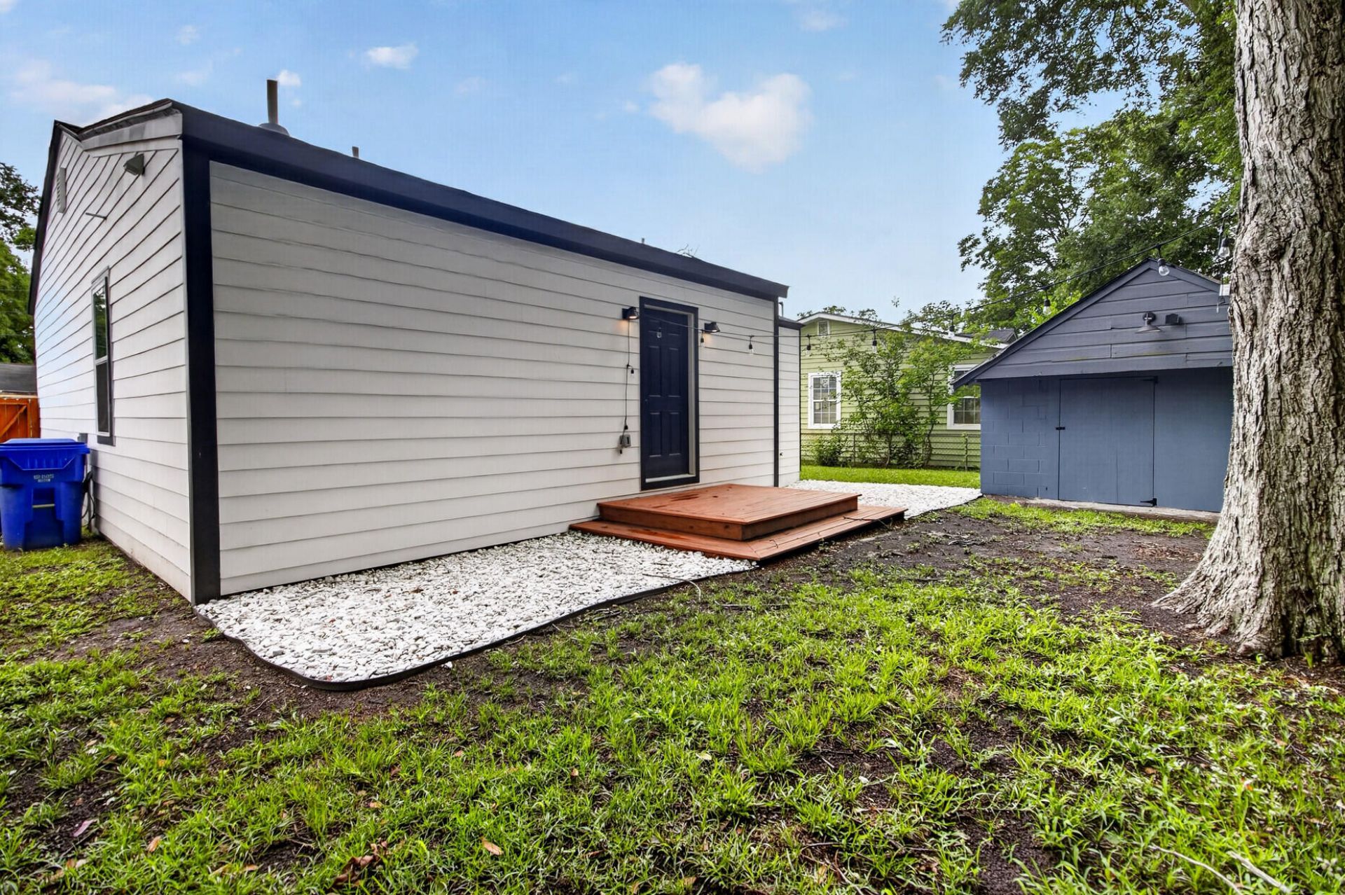2136 Commander Road Photo 28