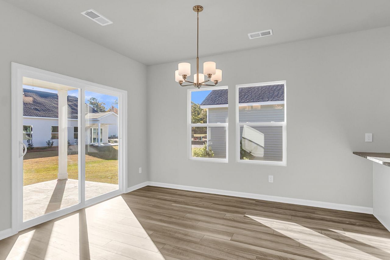 1026 Carolina Way Photo 26