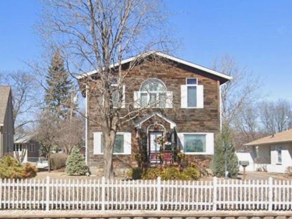 6610 Cedar Lake Road S, Saint Louis Park, MN 55426