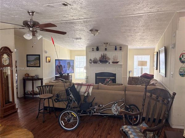 7117 SW archer rd , Gainesville, FL 32608