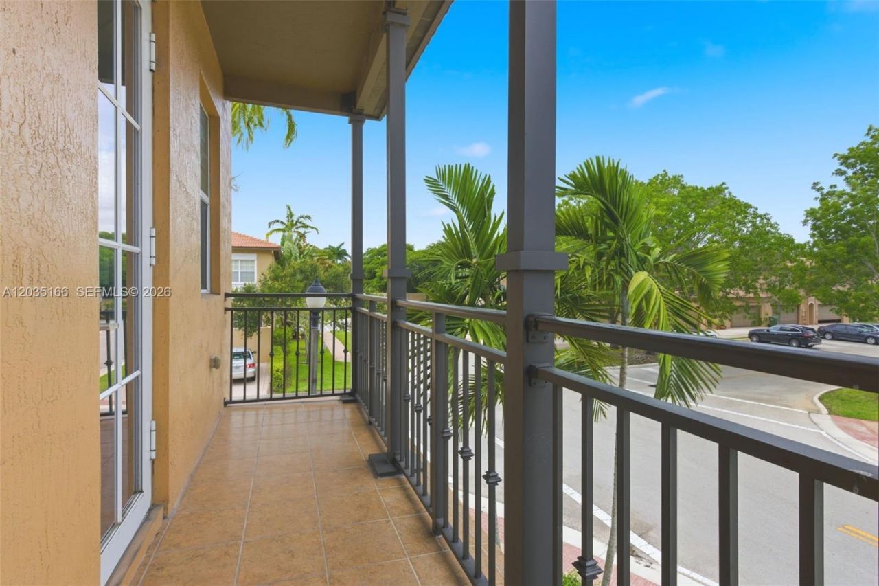 14776 SW 10th St , Unit 10501, Pembroke Pines, FL 33027 Photo