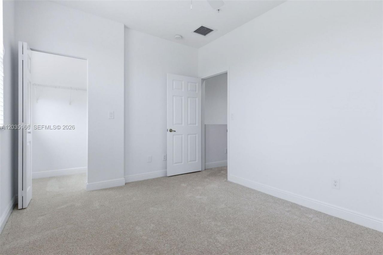 14776 SW 10th St , Unit 10501, Pembroke Pines, FL 33027 Photo