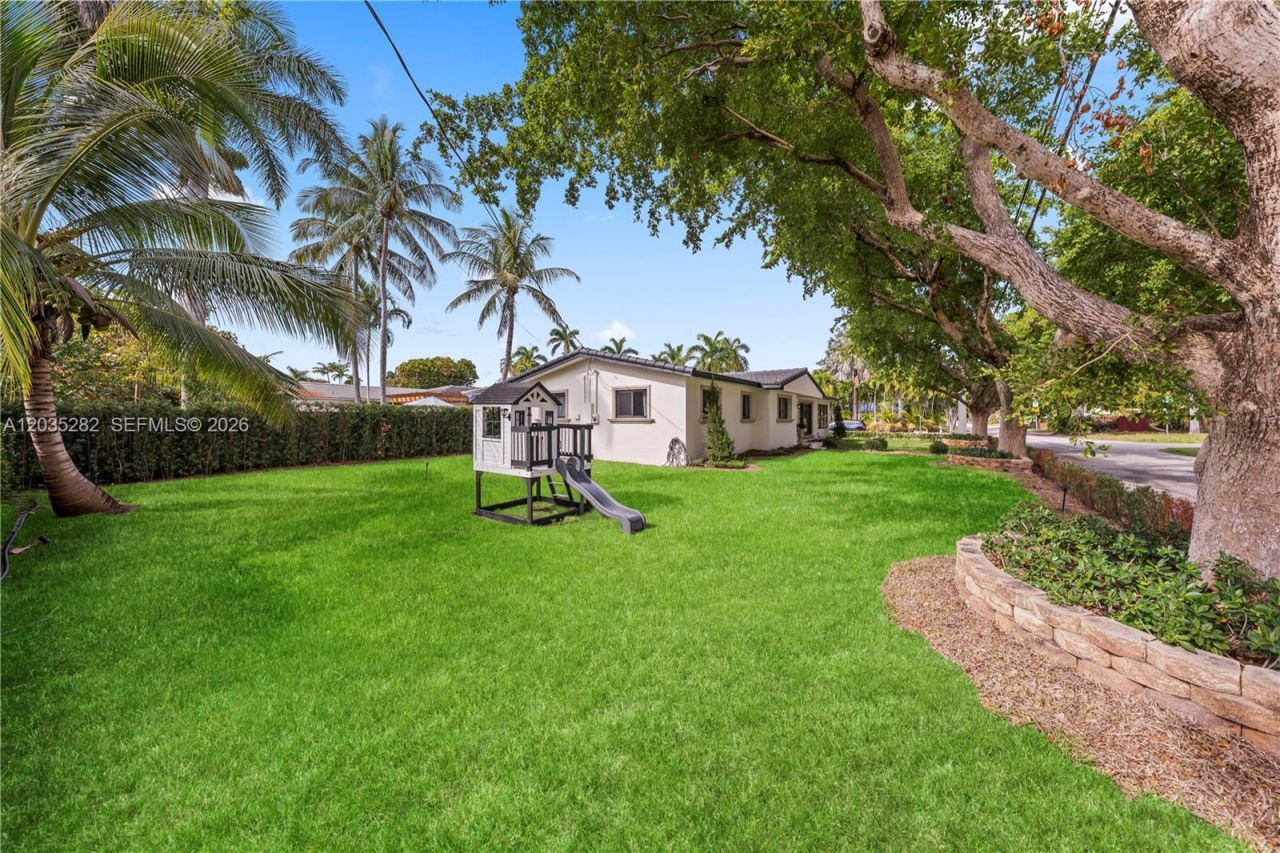 1302 Fillmore St , Hollywood, FL 33019 Photo
