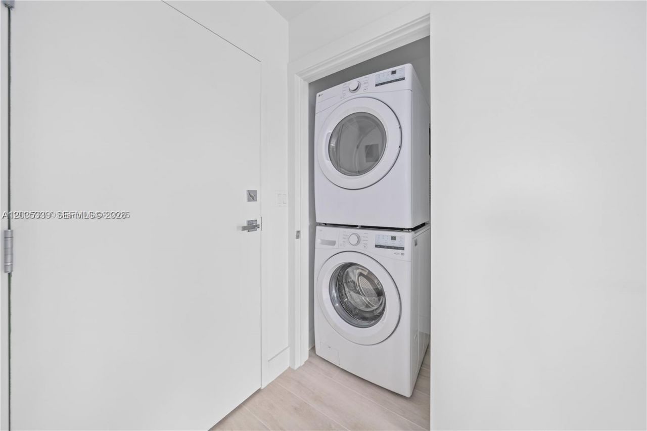 32 NW 14th Ave , Unit 4, Miami, FL 33125 Photo