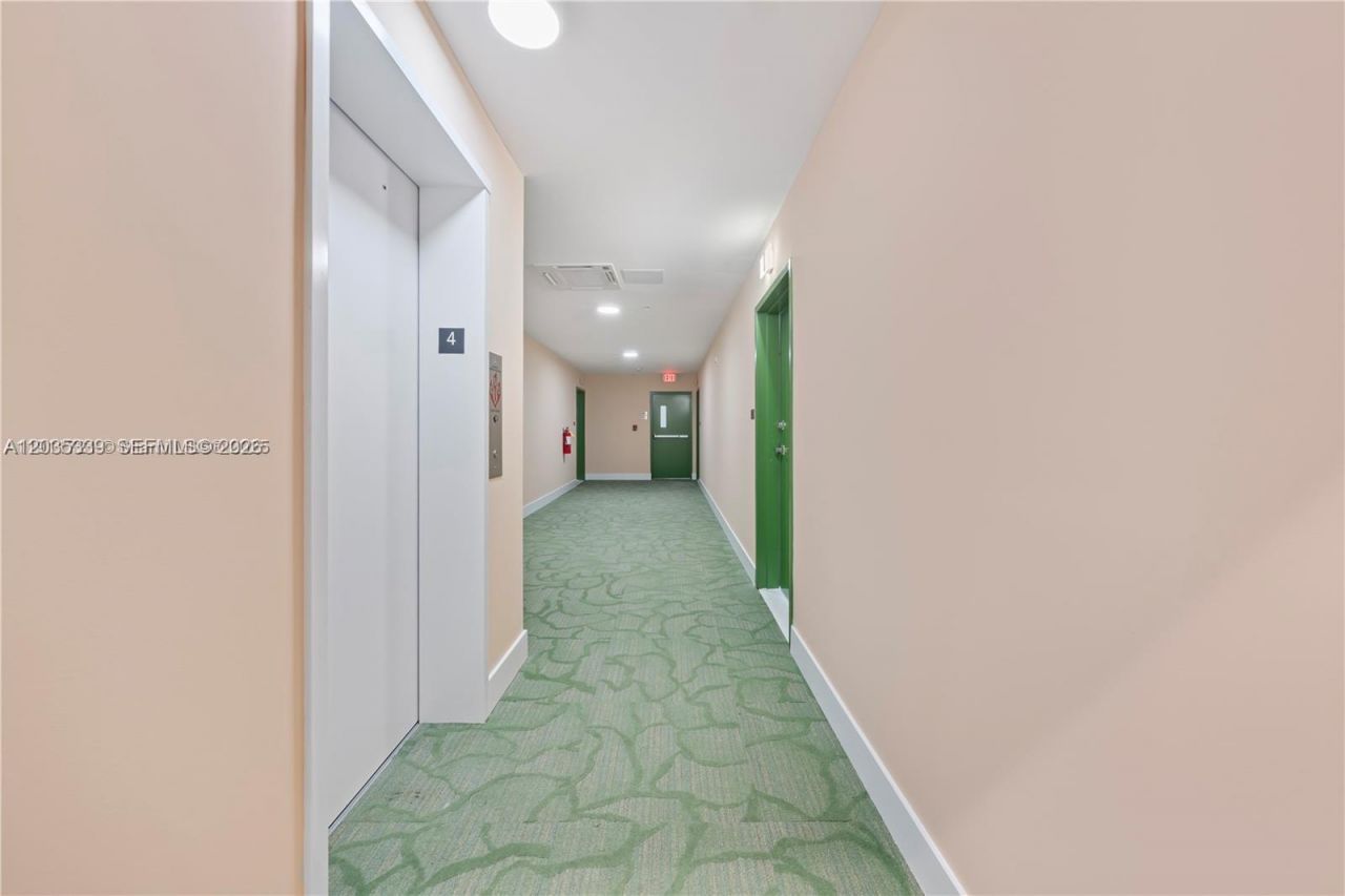32 NW 14th Ave , Unit 4, Miami, FL 33125 Photo