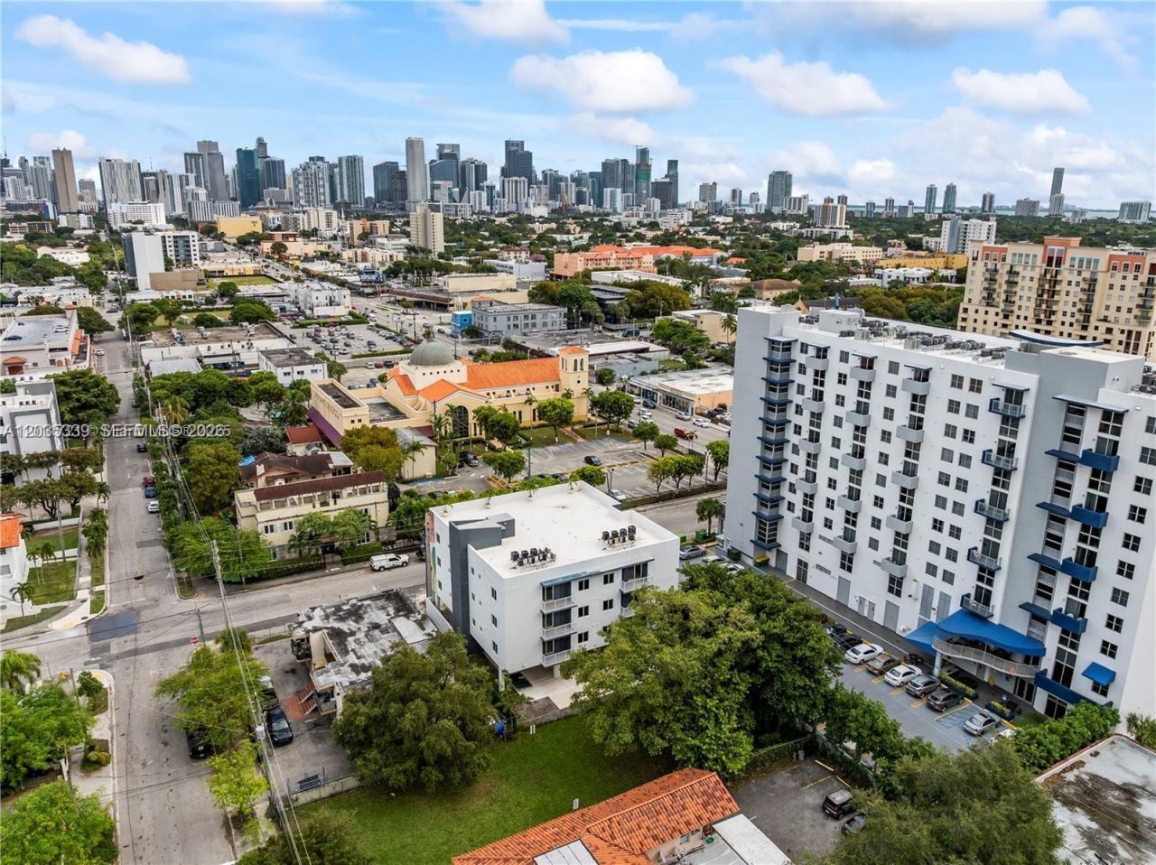32 NW 14th Ave , Unit 4, Miami, FL 33125 Photo