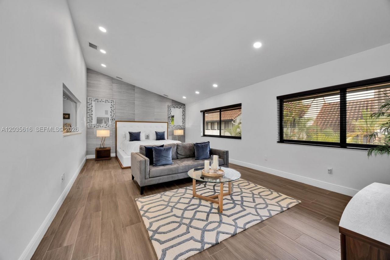 2000 S Bayshore Dr, Unit 65, Miami, FL 33133 Photo