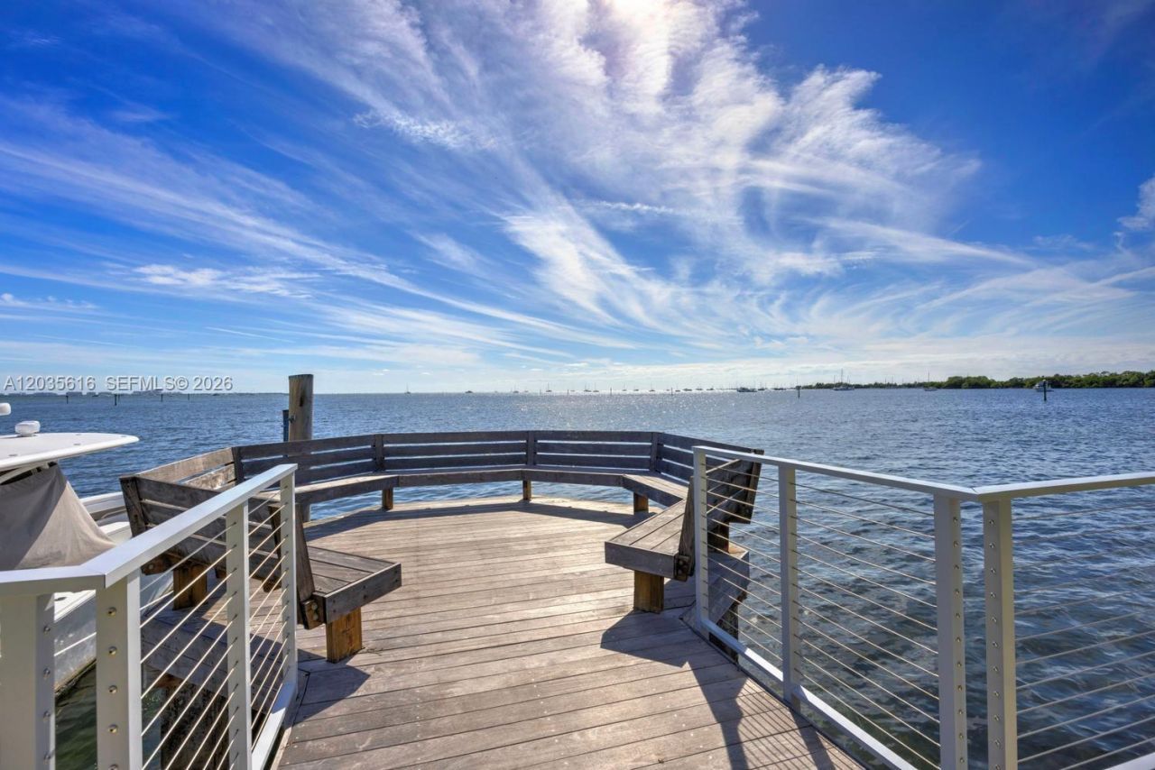 2000 S Bayshore Dr, Unit 65, Miami, FL 33133 Photo