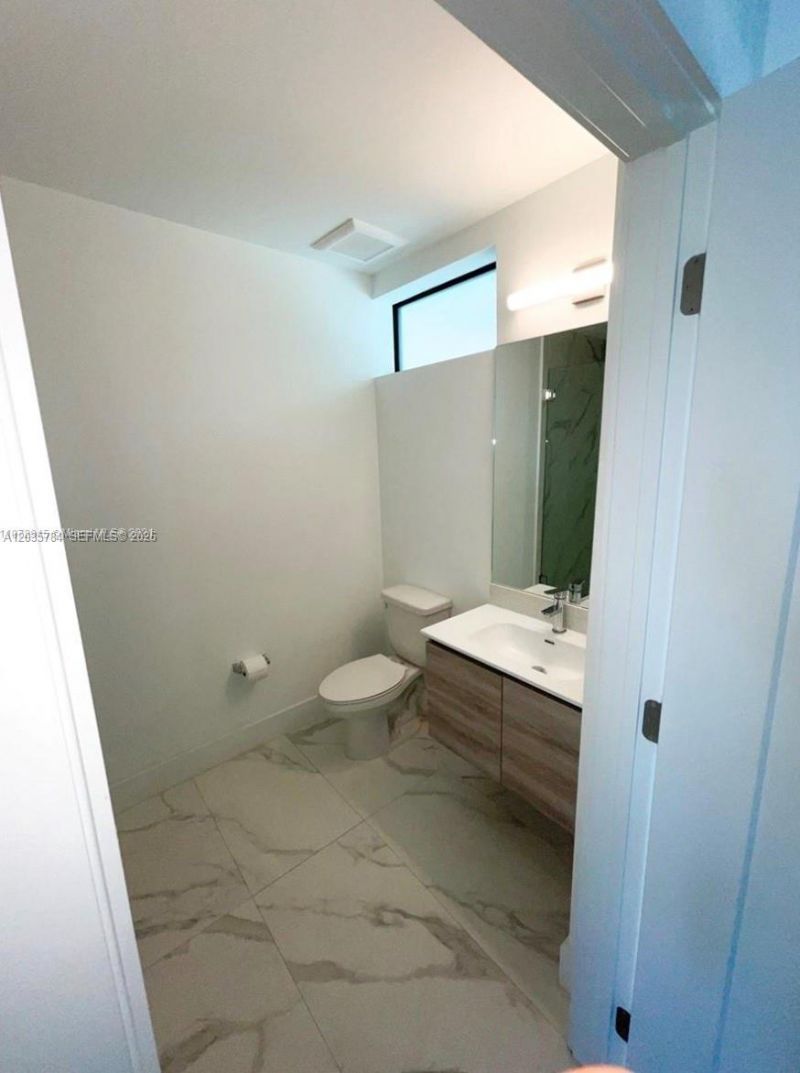 4100 Davie Road, Unit 205, Davie, FL 33314 Photo