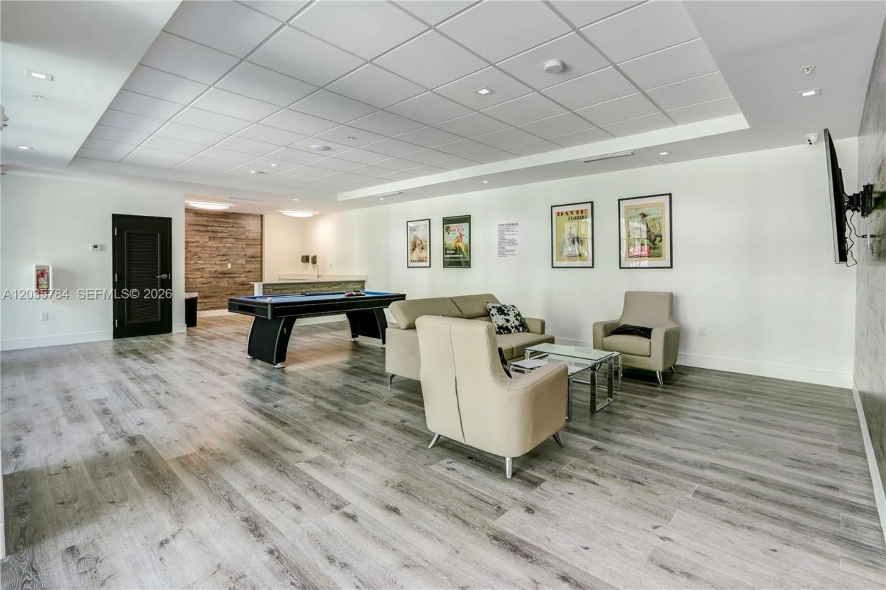4100 Davie Road, Unit 205, Davie, FL 33314 Photo