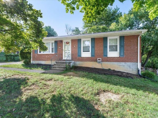 3742 Norway AVE NW, Roanoke, VA 24017