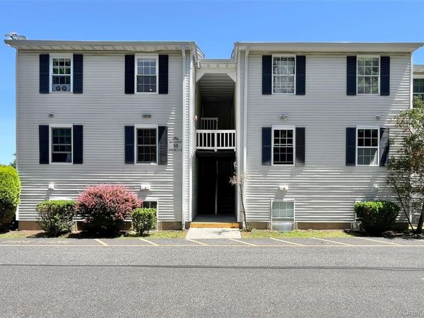 18 Lexington Hill , Unit 12, Harriman, NY 10926