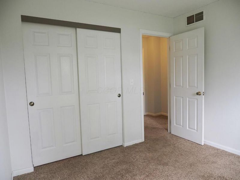 991 Bootman Drive, Columbus, OH 43228 Photo 25