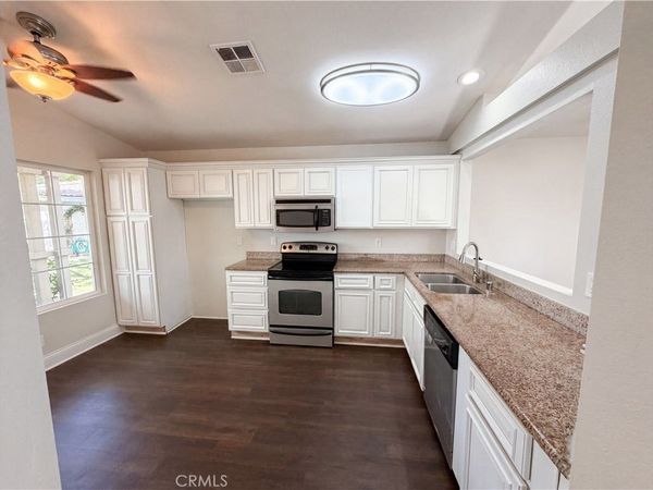 44758 Potestas, Temecula, CA 92592