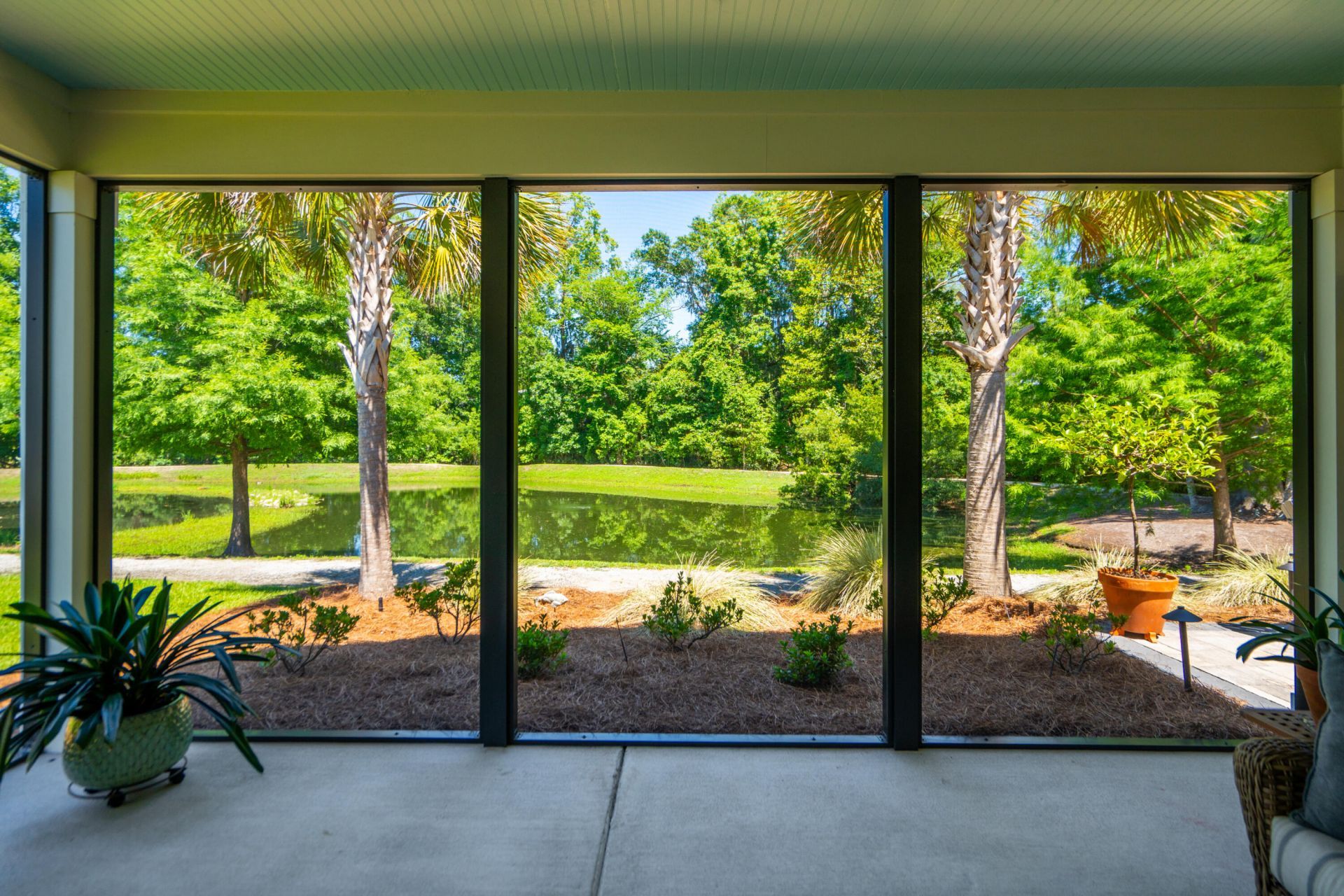 2134 Saint Johns Woods Parkway Photo 24