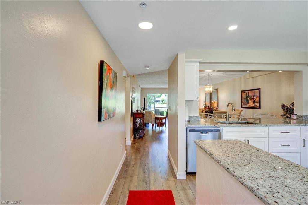 9900 Sunset Cove Ln, Unit 114, Fort Myers, FL 33919 Photo