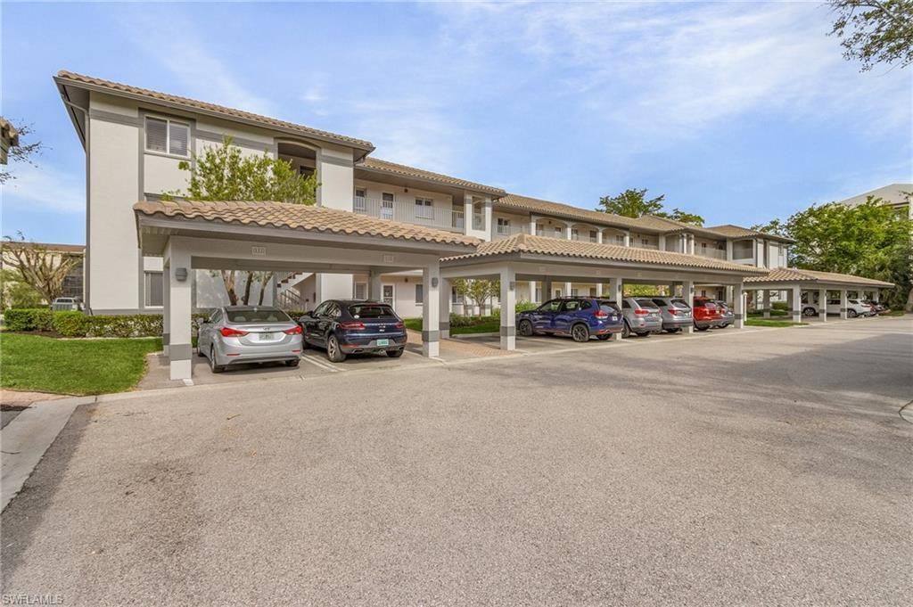 9900 Sunset Cove Ln, Unit 114, Fort Myers, FL 33919 Photo