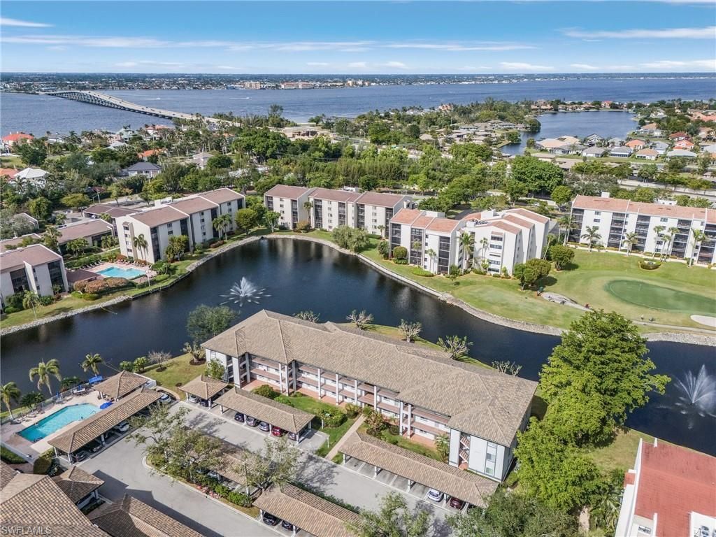 9900 Sunset Cove Ln, Unit 114, Fort Myers, FL 33919 Photo