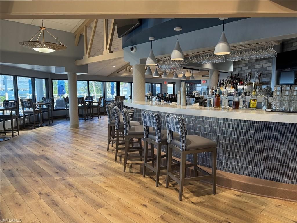 9900 Sunset Cove Ln, Unit 114, Fort Myers, FL 33919 Photo